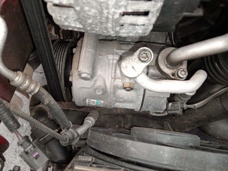 Recambio de compresor aire acondicionado para seat altea (5p1) 2.0 tdi 16v referencia OEM IAM 1K0820808B PXE16 