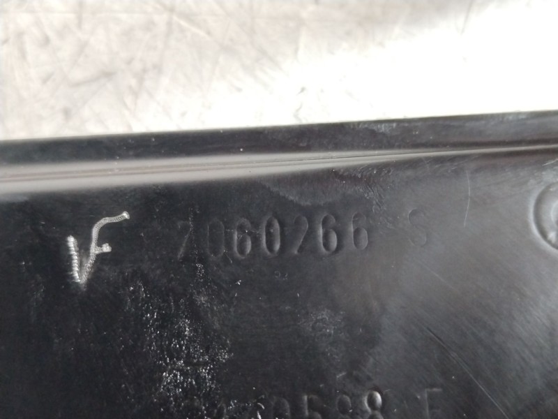 Recambio de elevalunas delantero derecho para bmw 3 (e90) 320 d referencia OEM IAM 7060266 627028 0130822227