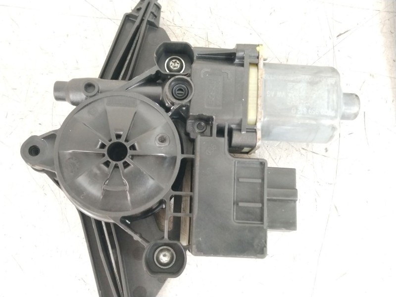 Recambio de elevalunas trasero derecho para volkswagen golf vii sportsvan advance referencia OEM IAM 510839462D 5Q0959812D 