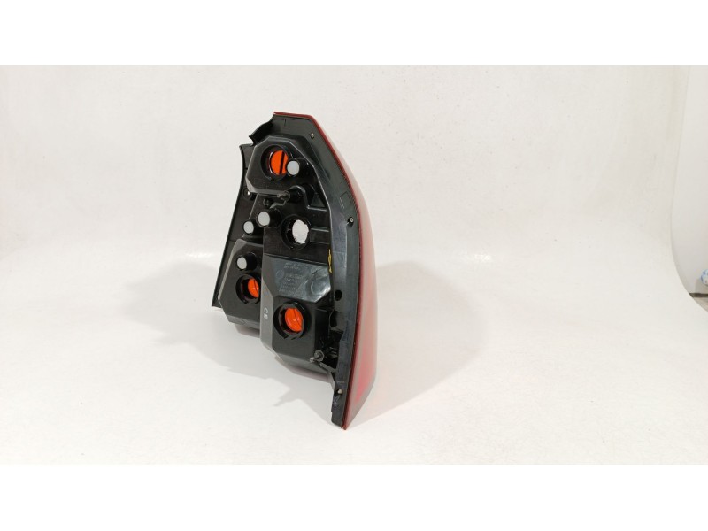 Recambio de piloto trasero izquierdo para chevrolet aveo / kalos sedán (t250, t255) 1.4 referencia OEM IAM 96650614  