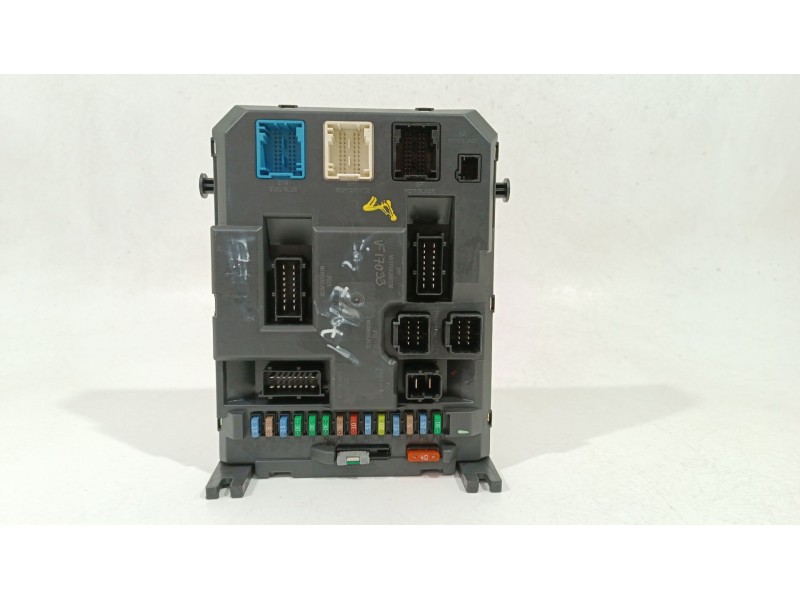 Recambio de caja reles / fusibles para peugeot 207 sw (wk_) 1.6 hdi referencia OEM IAM 9664983480 BSIEVX6500 