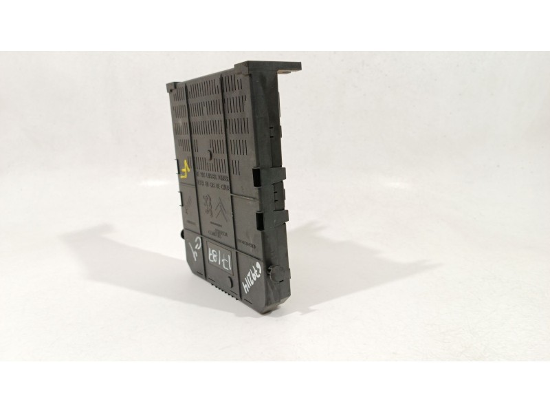 Recambio de caja reles / fusibles para citroën c4 i (lc_) 1.6 hdi referencia OEM IAM 6580ZG  