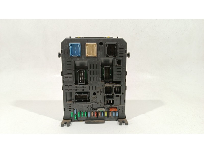 Recambio de caja reles / fusibles para citroën c4 i (lc_) 1.6 hdi referencia OEM IAM 6580ZG  