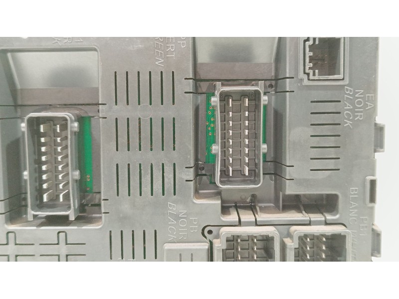 Recambio de caja reles / fusibles para citroën c4 i (lc_) 1.6 hdi referencia OEM IAM 6580ZG  