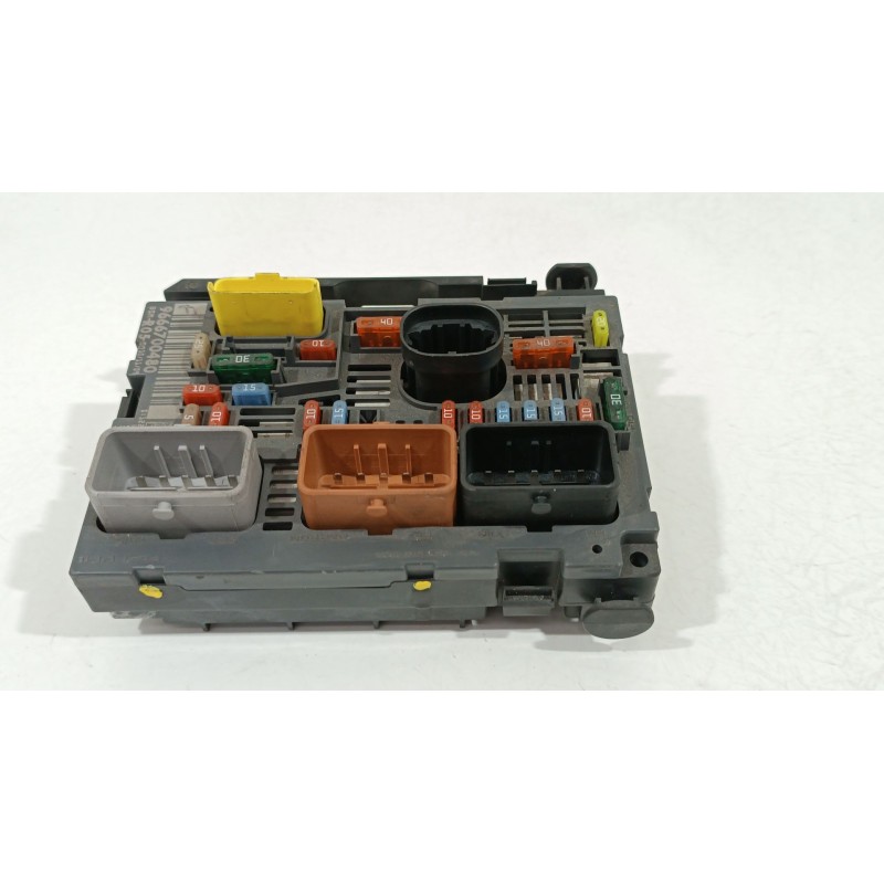 Recambio de caja reles / fusibles para citroën c4 i (lc_) 1.6 hdi referencia OEM IAM 9666700480 BSMR0500 