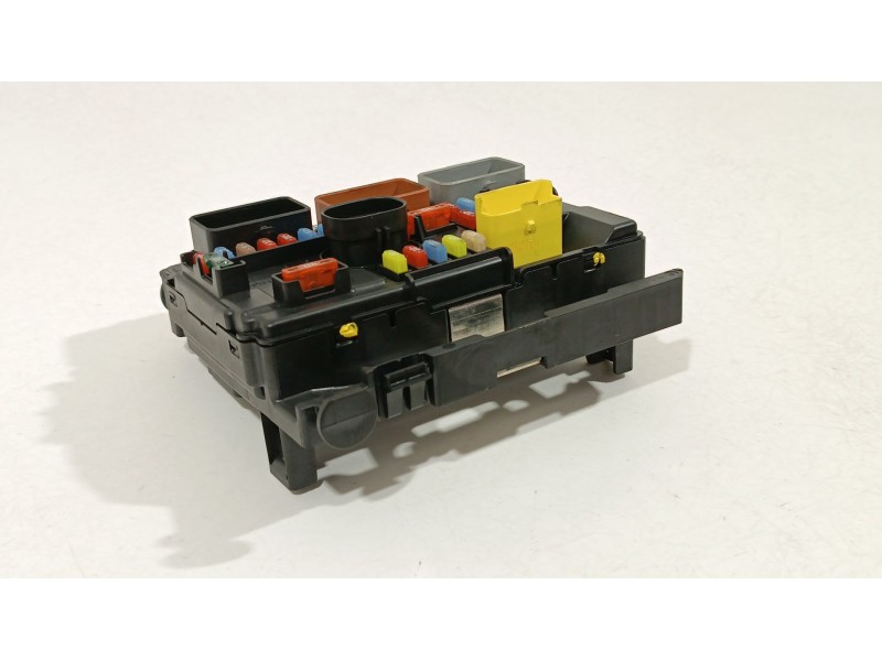 Recambio de caja reles / fusibles para peugeot 207 sw (wk_) 1.6 hdi referencia OEM IAM 9664997880 BSMR0900 