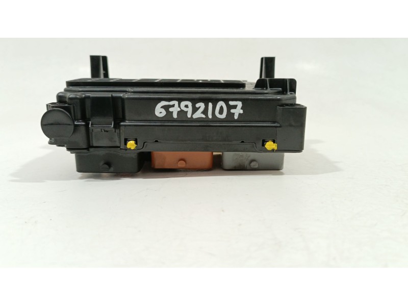 Recambio de caja reles / fusibles para peugeot 207 sw (wk_) 1.6 hdi referencia OEM IAM 9664997880 BSMR0900 