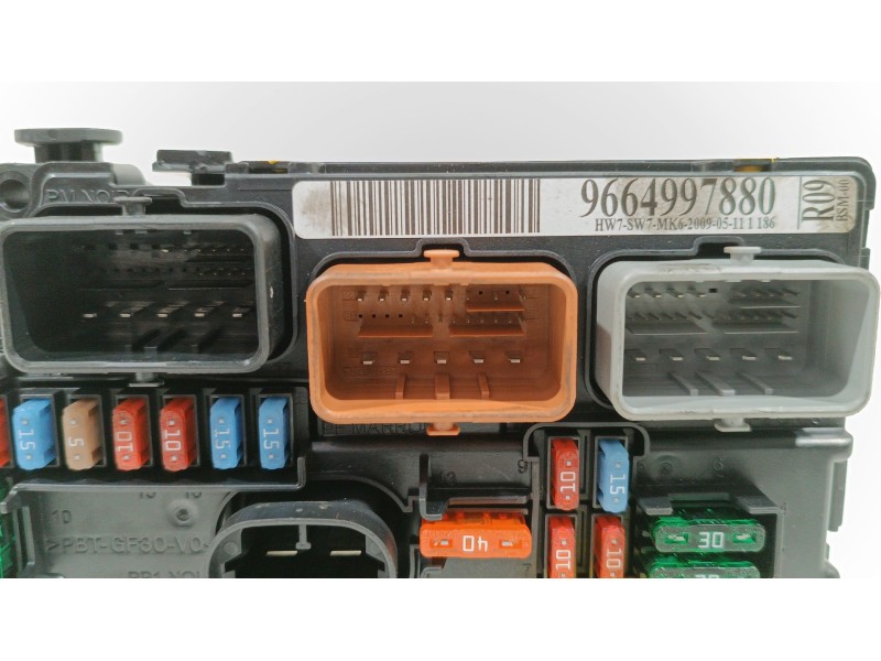 Recambio de caja reles / fusibles para peugeot 207 sw (wk_) 1.6 hdi referencia OEM IAM 9664997880 BSMR0900 