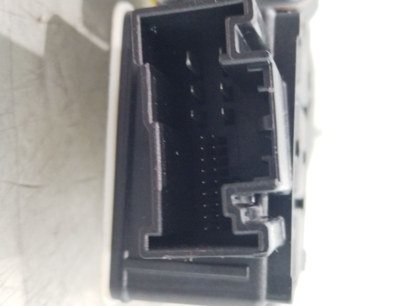 Recambio de elevalunas delantero izquierdo para seat ibiza (kj1) fr referencia OEM IAM 6F0837461C 2Q2959406E 0130822065
