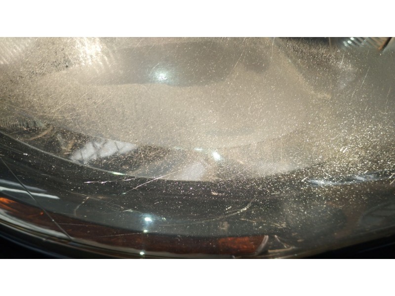 Recambio de faro derecho para citroën c4 ii (nc_) 1.6 hdi 90 referencia OEM IAM 9687304480 09G13T3 