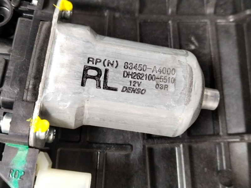 Recambio de elevalunas trasero izquierdo para kia carens iv 1.7 crdi referencia OEM IAM 83470A4020 83450A4000 83470A4000