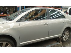 Recambio de puerta delantera izquierda para toyota avensis (_t25_) 2.0 d-4d (adt250_) referencia OEM IAM    2