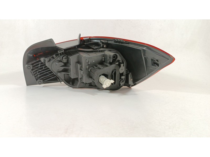 Recambio de piloto trasero izquierdo para seat ibiza (kj1) fr referencia OEM IAM 6F0945207J  