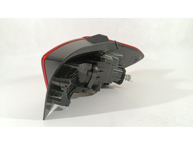 Recambio de piloto trasero izquierdo para seat ibiza (kj1) fr referencia OEM IAM 6F0945207J  