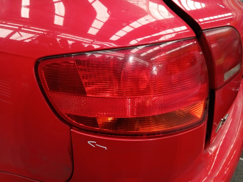 Recambio de piloto trasero izquierdo para audi a3 sportback (8pa) 2.0 tdi 16v referencia OEM IAM 8P4945095C  