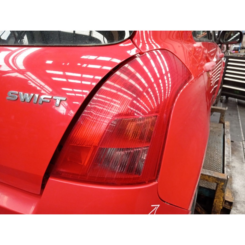 Recambio de piloto trasero derecho para suzuki swift iii (mz, ez) 1.5 (rs 415) referencia OEM IAM 3565062J00000  