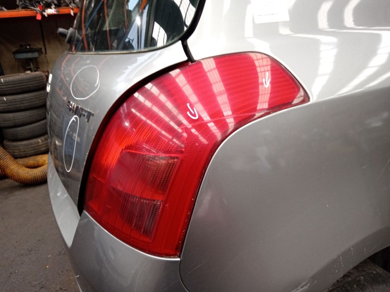 Recambio de piloto trasero derecho para suzuki swift iii (mz, ez) 1.3 ddis (rs 413d) referencia OEM IAM   