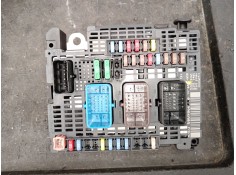 Recambio de caja reles / fusibles para peugeot 308 sw ii (lc_, lj_, lr_, lx_, l4_) 1.6 bluehdi 120 referencia OEM IAM 9810296080