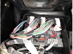 Recambio de caja reles / fusibles para peugeot 5008 (0u_, 0e_) 1.6 hdi referencia OEM IAM 9675877980 BSMR02 