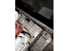 Recambio de caja reles / fusibles para citroën c4 grand picasso i (ua_) 1.6 hdi 110 referencia OEM IAM 9675877980 BSMR0200  2