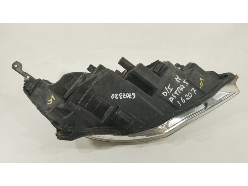 Recambio de faro izquierdo para opel astra j (p10) 1.7 cdti (68) referencia OEM IAM 13253646 1EG01001101 