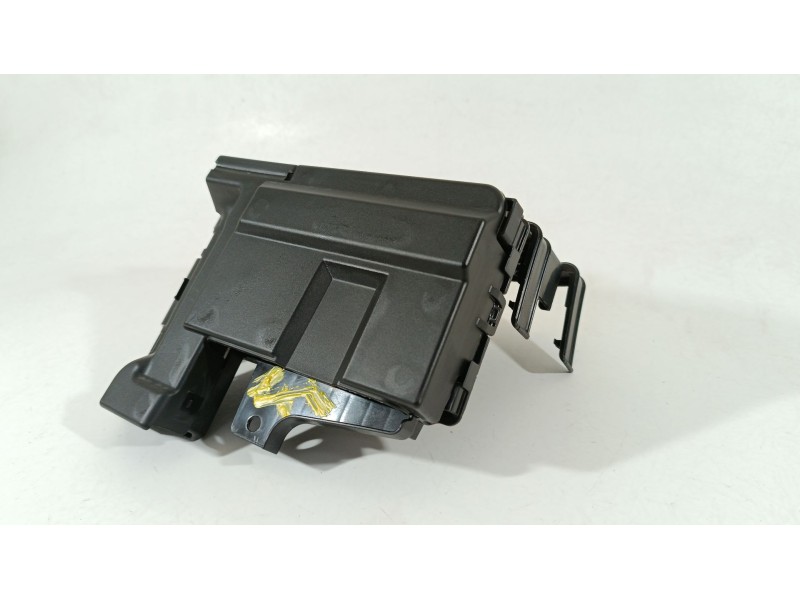 Recambio de caja reles / fusibles para volkswagen tiguan (ad1, ax1) 1.5 tsi referencia OEM IAM 5WA915345A 5WA915429A 
