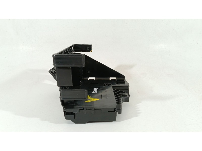 Recambio de caja reles / fusibles para volkswagen tiguan (ad1, ax1) 1.5 tsi referencia OEM IAM 5WA915345A 5WA915429A 