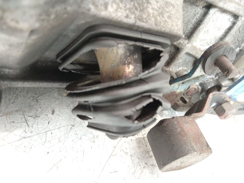 Recambio de caja cambios para hyundai h-1 furgoneta (a1) 2.5 td referencia OEM IAM 430004A430 4824793 