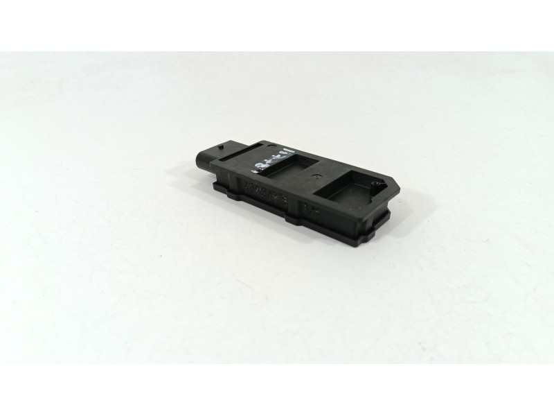 Recambio de antena para volkswagen tiguan (ad1, ax1) 1.5 tsi referencia OEM IAM 5WA962133G  