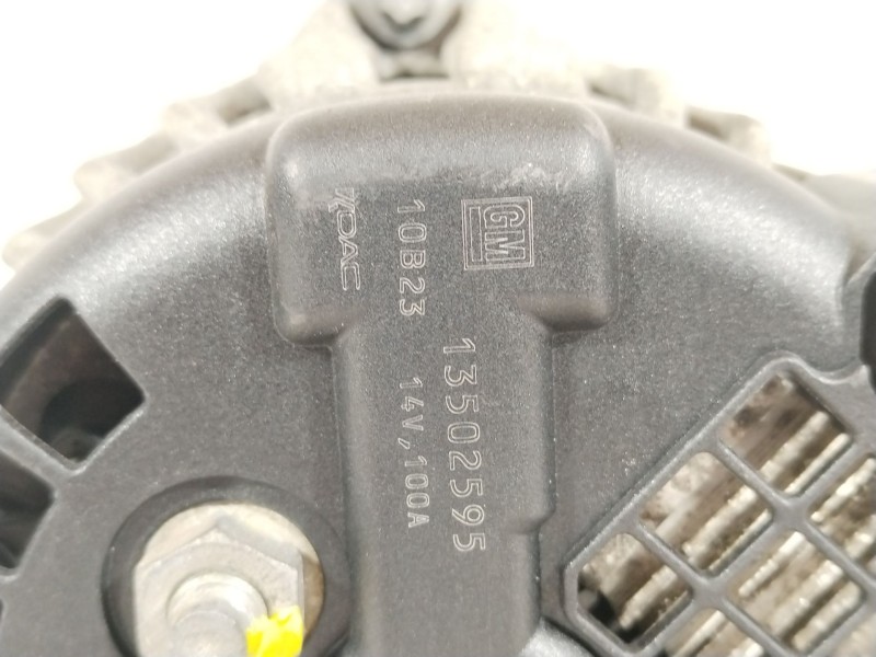 Recambio de alternador para chevrolet cruze (j300) 1.6 referencia OEM IAM 13502595  