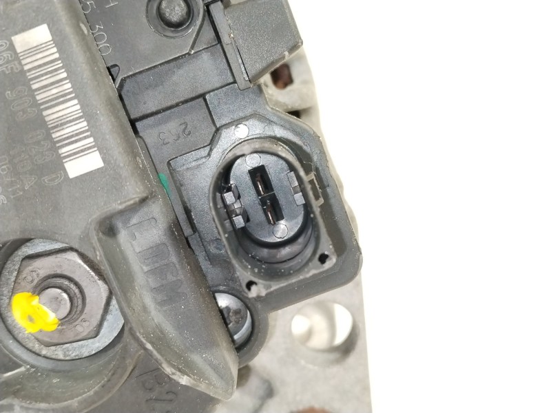 Recambio de alternador para skoda fabia ii (542) 1.6 tdi referencia OEM IAM 06F903023D 0124325130 