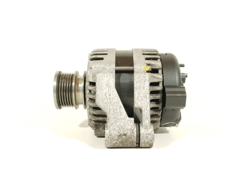 Recambio de alternador para opel insignia berlina cosmo referencia OEM IAM 13502583  