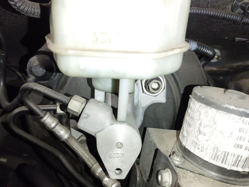 Recambio de servofreno para opel insignia berlina cosmo referencia OEM IAM 13228183  