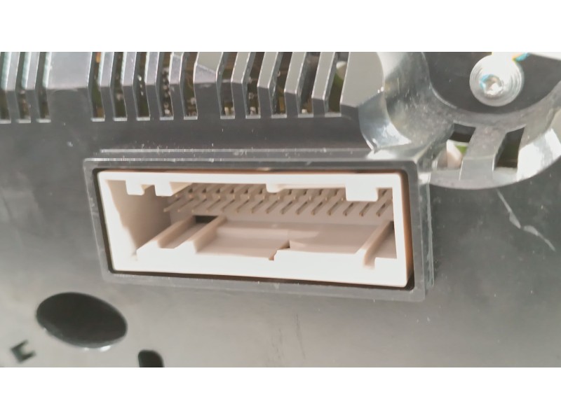 Recambio de cuadro instrumentos para audi a4 b8 avant (8k5) 2.0 tdi referencia OEM IAM 8K0920900J 503002370501 