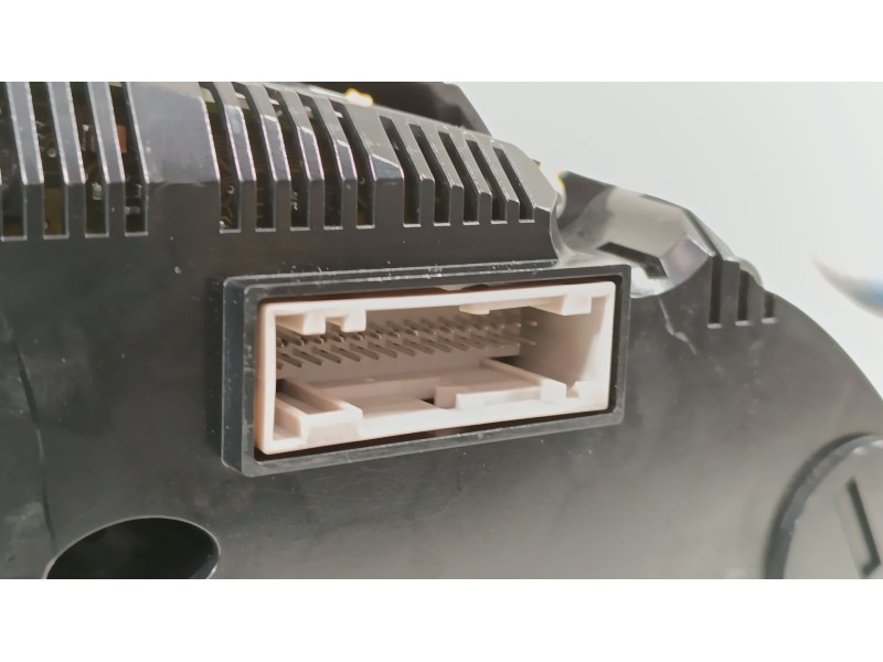 Recambio de cuadro instrumentos para audi a4 b8 avant (8k5) 2.0 tdi referencia OEM IAM 8K0920900J 503002370501 