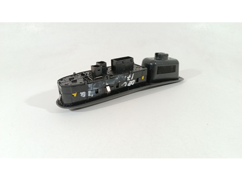 Recambio de mando elevalunas delantero izquierdo para peugeot 406 (8b) 2.0 hdi 90 referencia OEM IAM 6552YX  