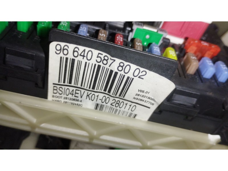 Recambio de caja reles / fusibles para citroën berlingo multispace (b9) 1.6 hdi 110 referencia OEM IAM 9664058780  