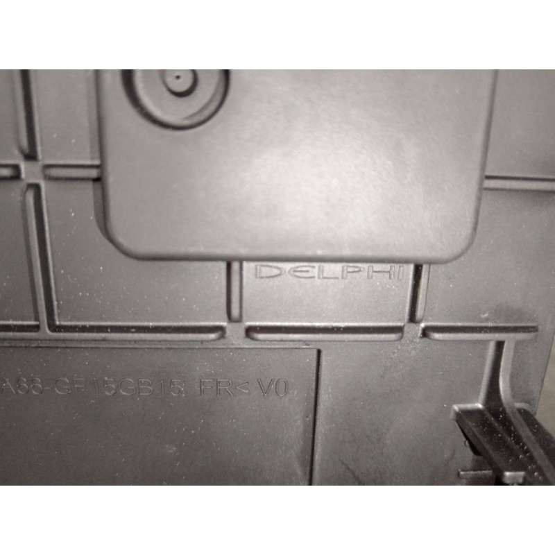 Recambio de caja reles / fusibles para citroën c4 ii (nc_) 1.6 hdi 115 referencia OEM IAM 9677987180  