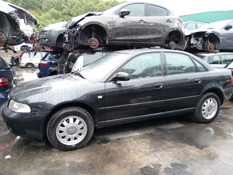 audi a4 b5 (8d2) del año 2000