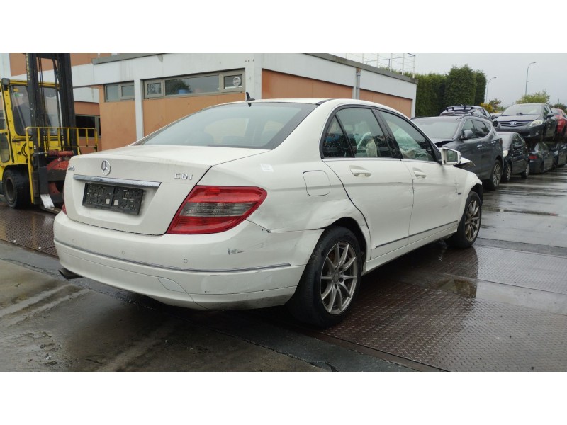 mercedes-benz clase c (w204) del año 2010