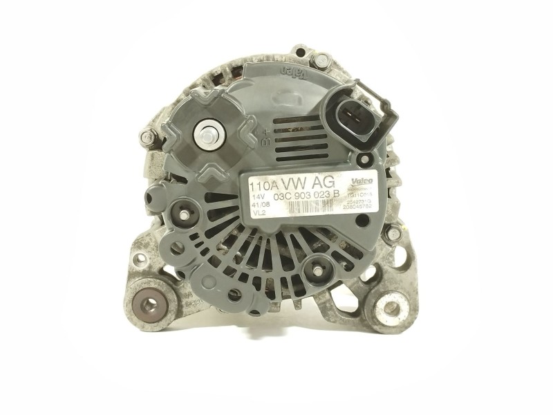 Recambio de alternador para volkswagen polo iv (9n_, 9a_) 1.6 16v referencia OEM IAM 03C903023B TG11C015 