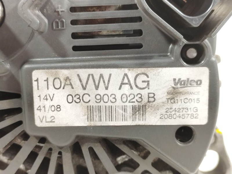 Recambio de alternador para volkswagen polo iv (9n_, 9a_) 1.6 16v referencia OEM IAM 03C903023B TG11C015 