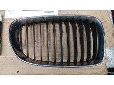Recambio de rejilla delantera para bmw 1 (e81) 116 i referencia OEM IAM 51137166440 51137179656 224059