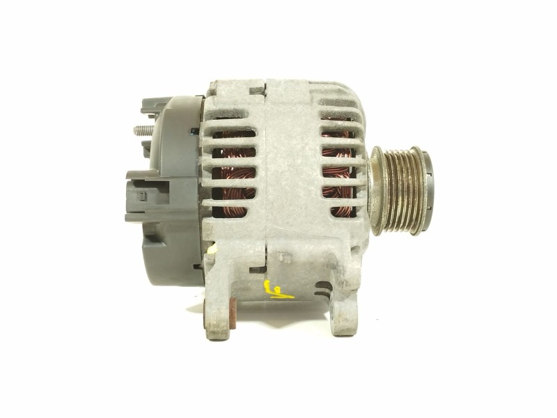 Recambio de alternador para seat leon (1p1) 2.0 tdi 16v referencia OEM IAM 06F903023C TG14C011 