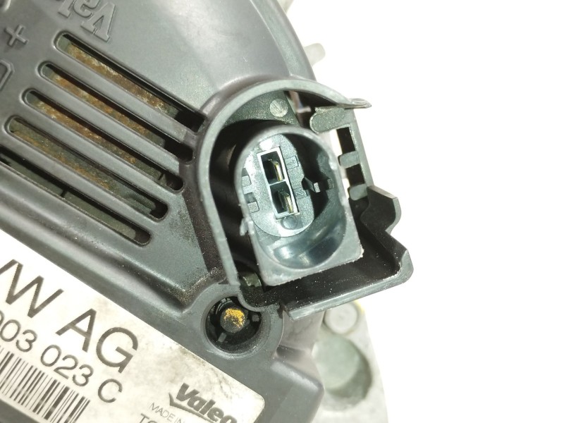 Recambio de alternador para seat leon (1p1) 2.0 tdi 16v referencia OEM IAM 06F903023C TG14C011 