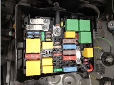 Recambio de caja reles / fusibles para peugeot 308 ii (lb_, lp_, lw_, lh_, l3_) 1.2 thp 110 referencia OEM IAM 9804848580 BFRM20