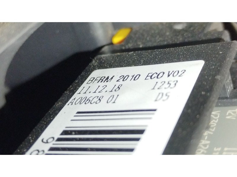 Recambio de caja reles / fusibles para opel combo furgoneta/monovolumen (k9) 1.6 d referencia OEM IAM 9804848580  