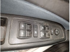 Recambio de mando elevalunas delantero izquierdo para fiat bravo ii (198_) 1.9 d multijet (198axb1a) referencia OEM IAM   