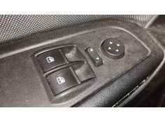 Recambio de mando elevalunas delantero izquierdo para fiat bravo ii (198_) 1.9 d multijet (198axb1a) referencia OEM IAM   
