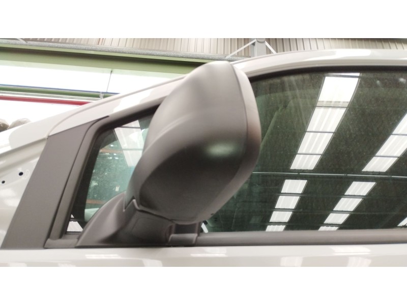 Recambio de retrovisor izquierdo para peugeot rifter 1.5 bluehdi 100 referencia OEM IAM 98169898XT  